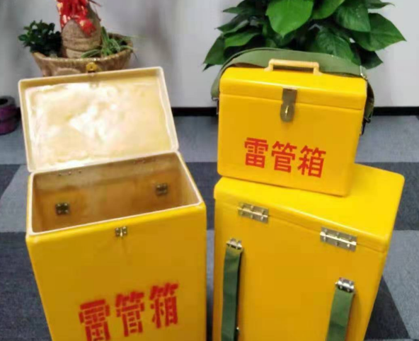 鹤壁玻璃钢雷管箱有哪些特点