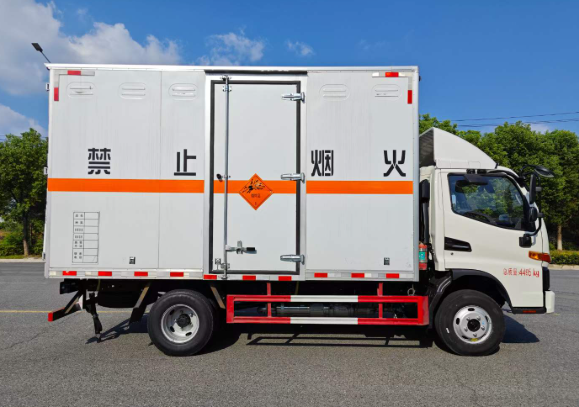 鹤壁2025年第三批民爆行业安全生产典型执法案例